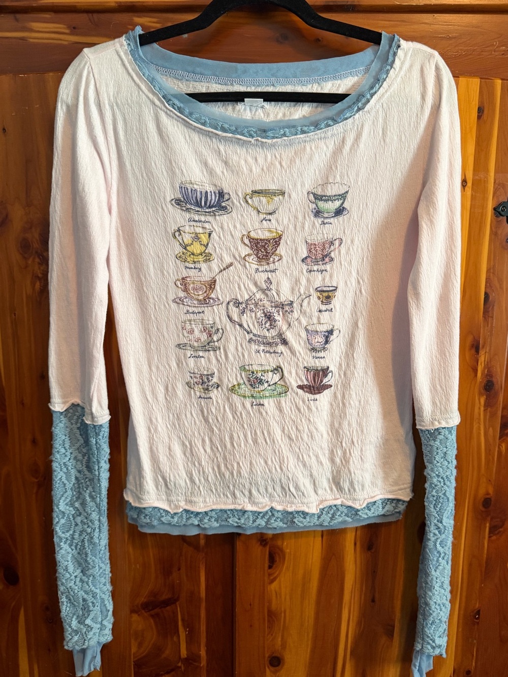Brand New Urban Outfitters Kimchi Blue Teacup Saucer Top size Small